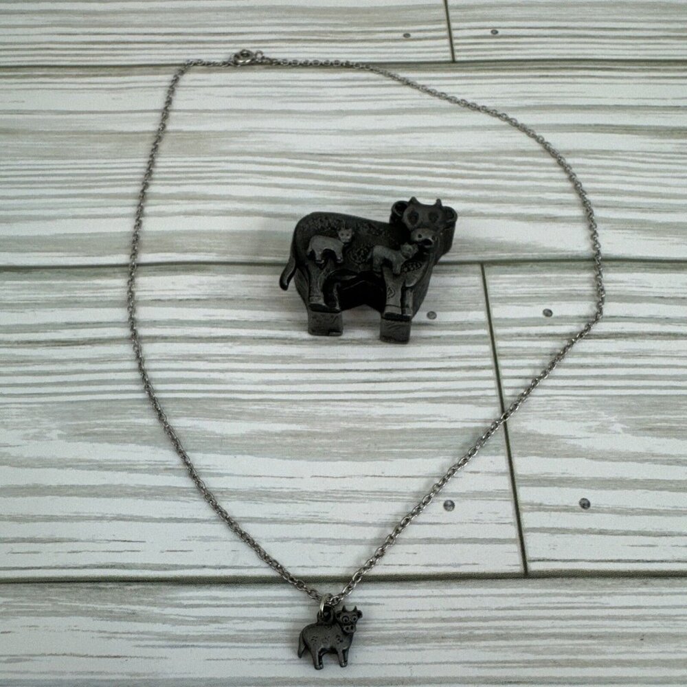 Vintage Torino Pewter Jewelry Set of Cow Earrings, Necklace And Brooch Box
